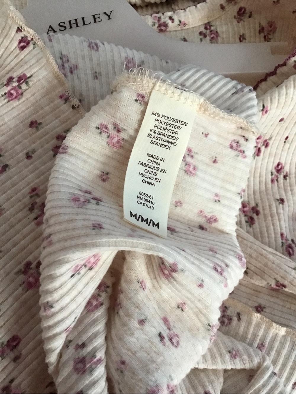 NWT Laura Ashley Cream and Pink Floral Short-Sleeve 3 Pajama Set - Picture 5 of 5